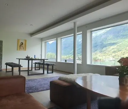 Panorama *